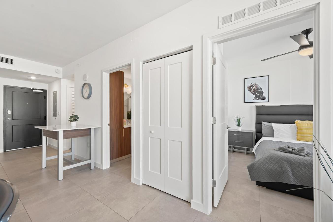 Modern Unit Mins From Brickell With Free Parking Διαμέρισμα Μαϊάμι Εξωτερικό φωτογραφία
